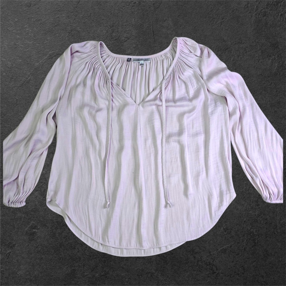 Jennifer‎ Lopez Womens Size M Lavender V-Neck Peasant Blouse Tie Neck Boho Lilac
